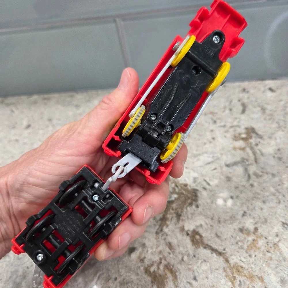 Fisher Price TrackMaster Victor‎ Working Motorized Engine Sodor Steam Red 5